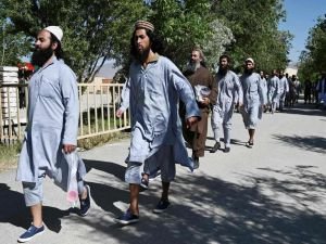 Taliban 7 bin esirin aralık ortasına kadar serbest bırakılmasını bekliyor