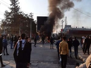 Süleymaniye'deki gösterilerde biri Peşmerge 5 kişi hayatını kaybetti