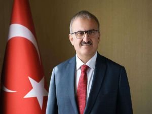Diyarbakır Valisi Karaloğlu Coronavirus'e yakalandı