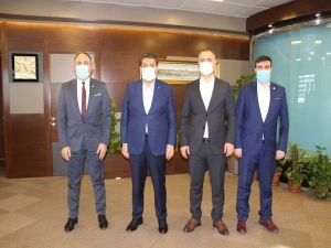 HÜDA PAR İstanbul İl Başkanlığından Esenler Belediye Başkanına nezaket ziyareti