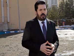 Ağrı Belediye Başkanı Sayan: "Kürtler kimsenin rehinesi değildir"