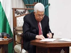 Mahmud Abbas siyasi tutukluların serbest bırakılması kararnamesini imzaladı