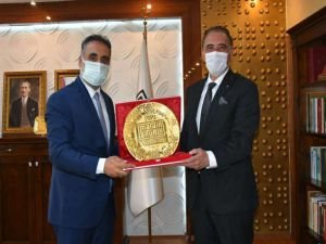 Cezayir Ankara Büyükelçisi’nden MAÜ’ye ziyaret