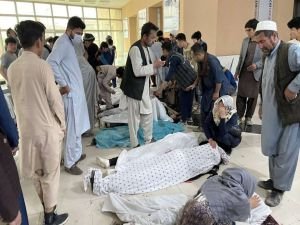 Kabil'deki okul saldırısında ölenlerin sayısı 50'yi geçti