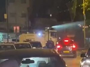 İşgal rejimi Kudüs'te hastaneye saldırıyor