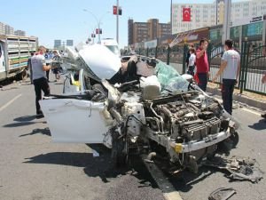 Diyarbakır'da trafik kazası: 4 ağır yaralı