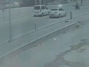 HDP’li yöneticinin makam aracıyla çarptığı motosikletli hayatını kaybetti