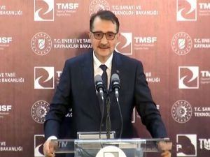 Enerji Bakanı Dönmez'den doğal gaz açıklaması