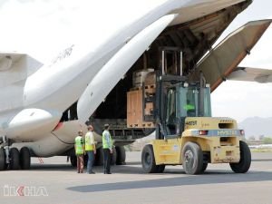 Türkiye, Senegal'e 12 ton tıbbi malzeme gönderecek