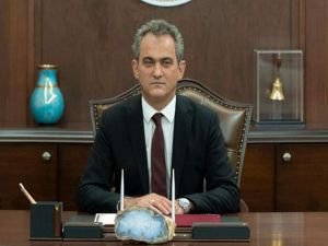 Bakan Özer: 1817 sınıfta yüz yüze eğitime ara verildi