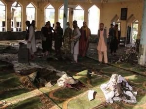 Afganistan'da camiye canlı bomba saldırısı: Onlarca ölü ve yaralı