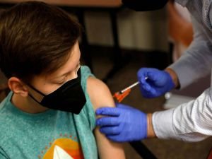 Çocuklara Covid-19 aşısını zorunlu kılan ilk ülke Kosta Rika oldu