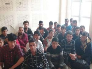 Ankara'da 33 düzensiz göçmen yakalandı