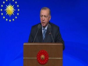 Cumhurbaşkanı Erdoğan: Sözleşmeli öğretmen ayrımını kaldırıyoruz