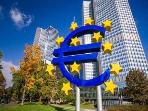 Avrupa Merkez Bankası "enflasyon yüksek kalacak" açıklaması yaptı