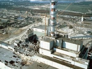 Rus güçleri Çernobil Nükleer Santrali'nin kontrolünü ele geçirdi