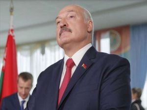 Lukaşenko: Rusya'nın Ukrayna'daki operasyonuna katılmıyoruz
