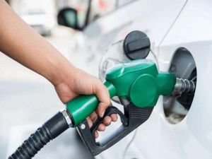 Benzin fiyatı ABD'de tüm zamanların en yüksek seviyesine ulaştı