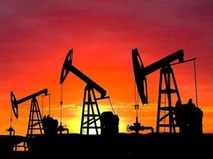 Brent petrolün varil fiyatı 107,35 dolar