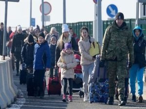 Ukraynalılar Polonya'da yasal olarak üç yıla kadar yaşayabilecek ve çalışabilecek