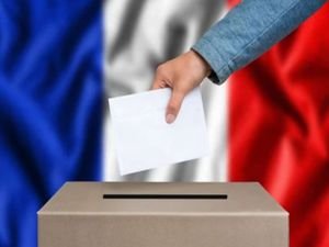 Fransa'da seçimlerin ikinci turu yapılacak