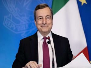 İtalya Başbakanı Covid-19'a yakalandı
