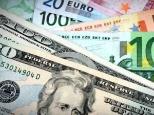 Dolar ve Euro zirvesini yeniledi