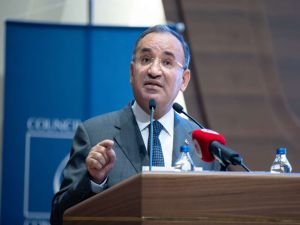 Adalet Bakanı Bozdağ: Haksız tahrik konusu tartışmaya açılmalı