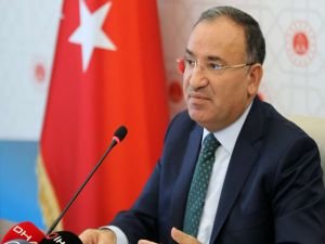 Adalet Bakanı Bozdağ'dan başörtüsü düzenlemesine ilişkin açıklama