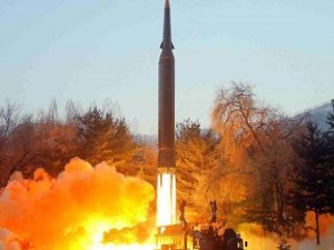 Kuzey Kore balistik füze denemelerine devam ediyor