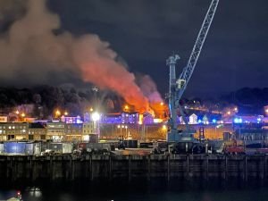 İngiltere'nin Jersey Adası'nda patlama: Bir ölü 12 kayıp