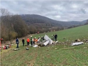 Slovakya'da uçak düştü: 4 ölü