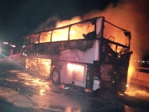 Umrecileri taşıyan otobüs kaza yaptı: 20 kişi vefat etti