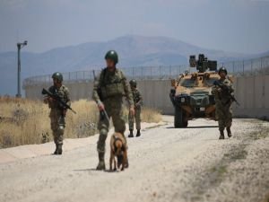 MSB: Suriye sınırında 5 kişi yakalandı