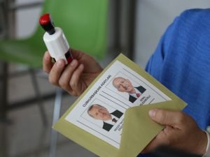 Yurt dışında oy verme işlemleri bugün sona eriyor