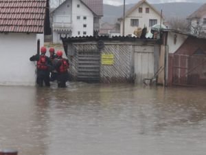 Sırbistan'da sel sonucu birçok şehirde OHAL ilan edildi