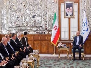 İran Meclis Başkanı Galibaf, Hamas heyeti ile görüştü