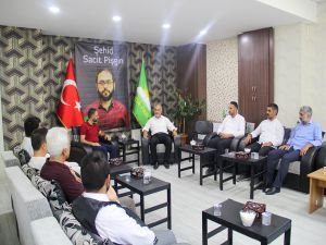 HÜDA PAR Diyarbakır İl Başkanlığı'na taziye ziyaretleri 2'nci gününde devam ediyor