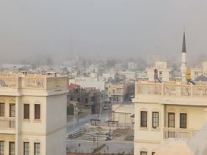 Suriye üzerinden gelen toz taşınımı Nusaybin'i de etkiledi