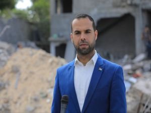 Gazze İçişleri Bakanlığı sözcüsü El-Bazm: İşgal, bombalamalarını yerinden edilmiş insanlarla dolu evlere yoğunlaştırıyor
