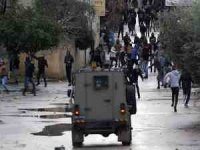 Siyonist işgalciler, Filistinli esir yakınlarına saldırdı