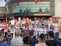 Sakarya'da doktorlardan Filistin için sessiz yürüyüş