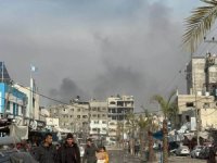 Siyonist rejimden Gazze'ye şiddetli saldırılar