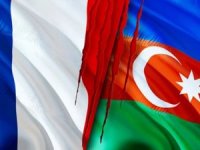 Fransa'da 2 Azeri diplomat istenmeyen kişi ilan edildi