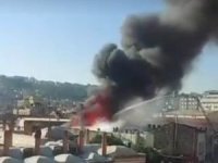 İzmir'in tarihi Kemeraltı Çarşısı'nda yangın çıktı