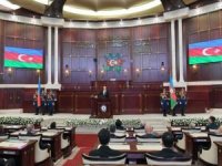 Beşinci kez cumhurbaşkanı seçilen İlham Aliyev görevine başladı