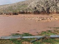 Şanlıurfa'da sel nedeniyle mahalleler sular altında kaldı