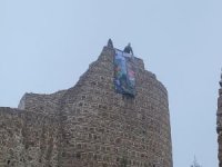 Ebu Ubeyde posteri tarihi Aydos Kalesi'ne asıldı