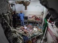 Gazze'deki hükümet: Siyonist rejimin Nasır Hastanesini kışlaya dönüştürmesi savaş suçudur