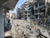 Siyonist işgal rejimi 135 gündür Gazze'yi bombalıyor